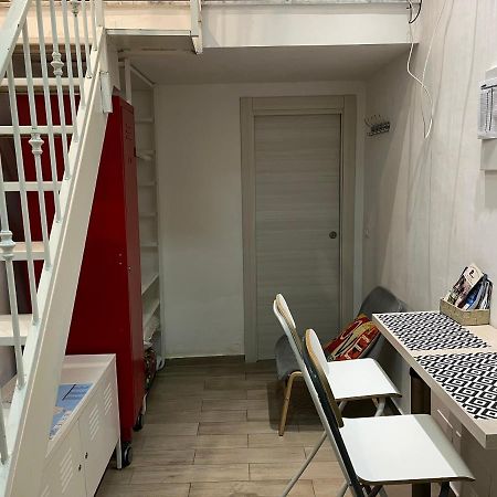 La Casina Di Lia In Via Dei Tribunali Неаполь Экстерьер фото